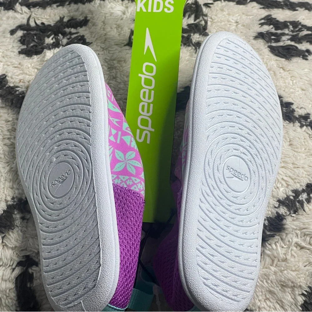 Speedo Kids Splash & Sun Water Shoes Booties Purple Teal Size L(9-10) S (5-6)